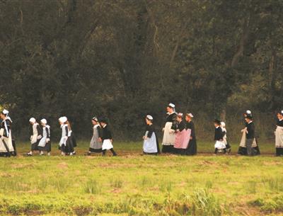 Procession kerbader à Mousterlin 