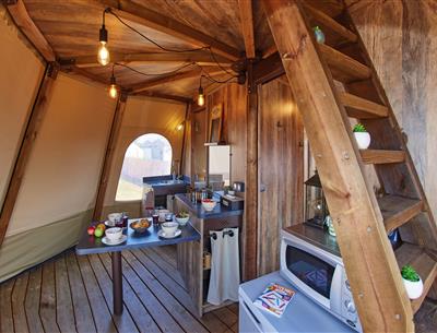 pièce repas tipi mousterlin fouesnant
